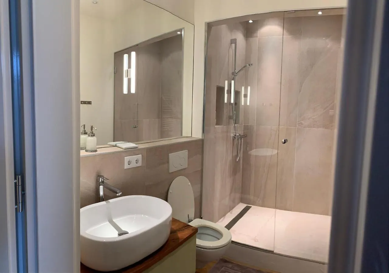 Apartment Sissi 2Rooms 66M2 Gardenview Silent Beautiful Perfect Vienna Austria
