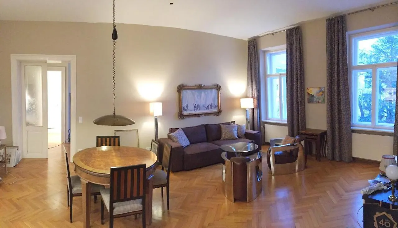 Apartment Sissi 2Rooms 66M2 Gardenview Silent Beautiful Perfect Vienna Austria